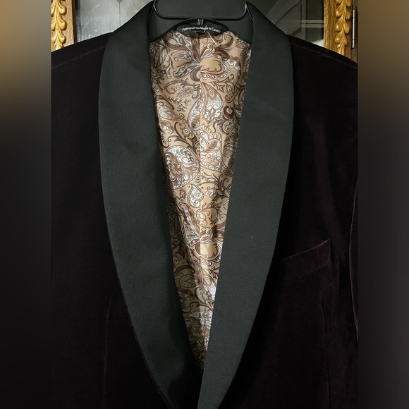 Coppley Men’s Burgundy Velvet Tuxedo Black Trim Smoking Jacket Blazer - Picture 4 of 8